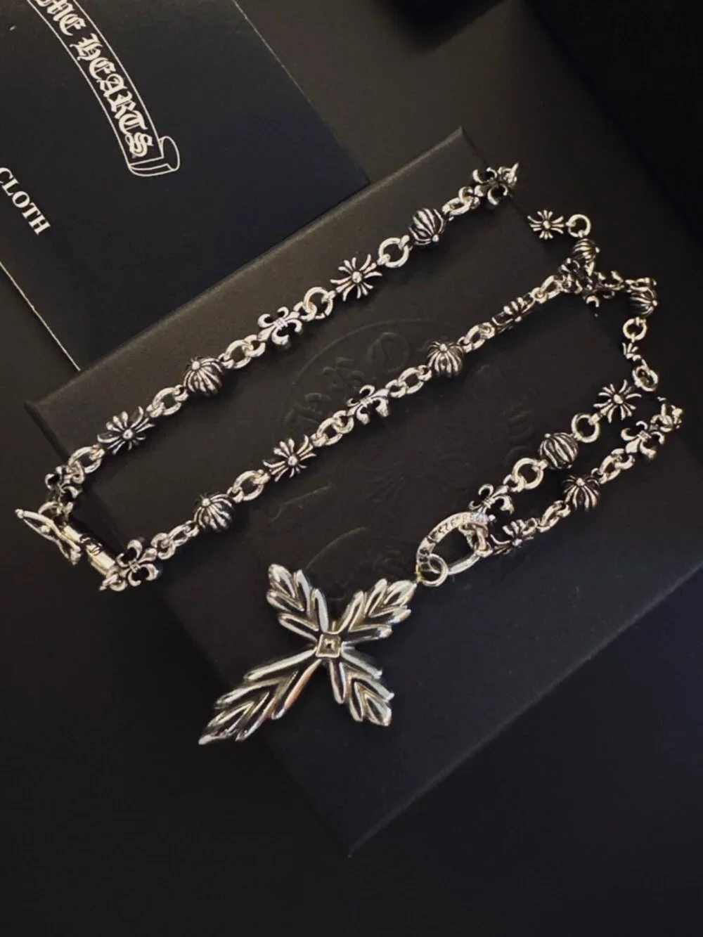 Chrome Hearts Vintage necklace (Default: Style from Image 1)